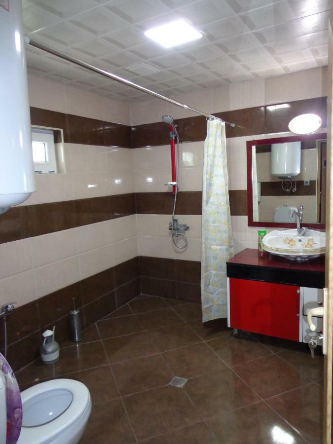 Bed and Breakfast Tubram S Ailəvi Qonaq Evi Şǝki Exterior foto